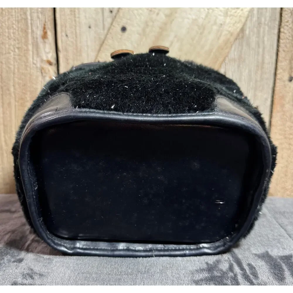 NWOT Claires Faux Fur Plush & Vinyl Black Zipper Cosmetic Bag W/Handle 7